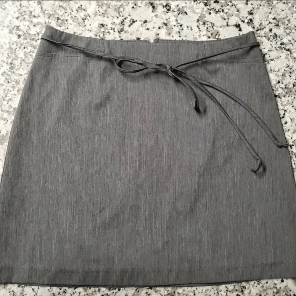STAR C.C.C Gray Mini Skirt Size 9